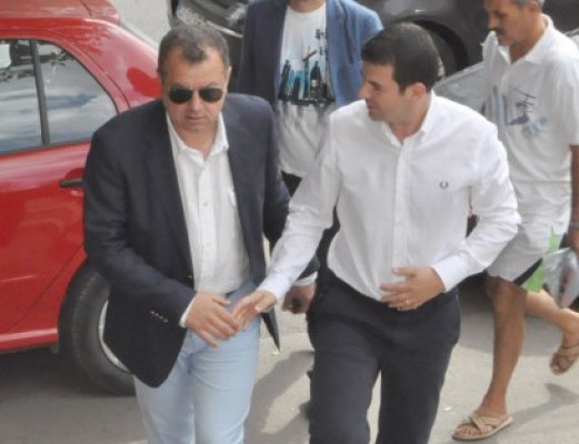 Principala filială a PC ar putea adera la PNL. Reacţia lui Banias